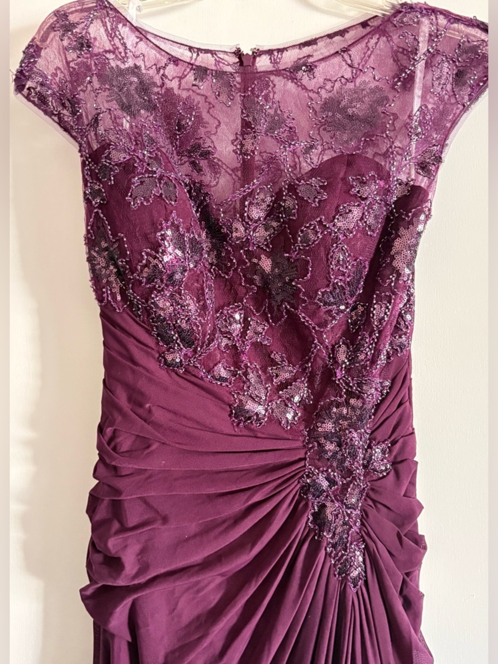 Jasmine Plum Lace Bodice Ruched Maxi Dress. size 8 - Picture 5 of 5